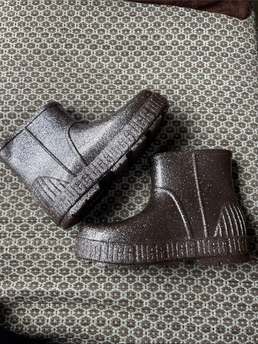 UGG drizlita glitter